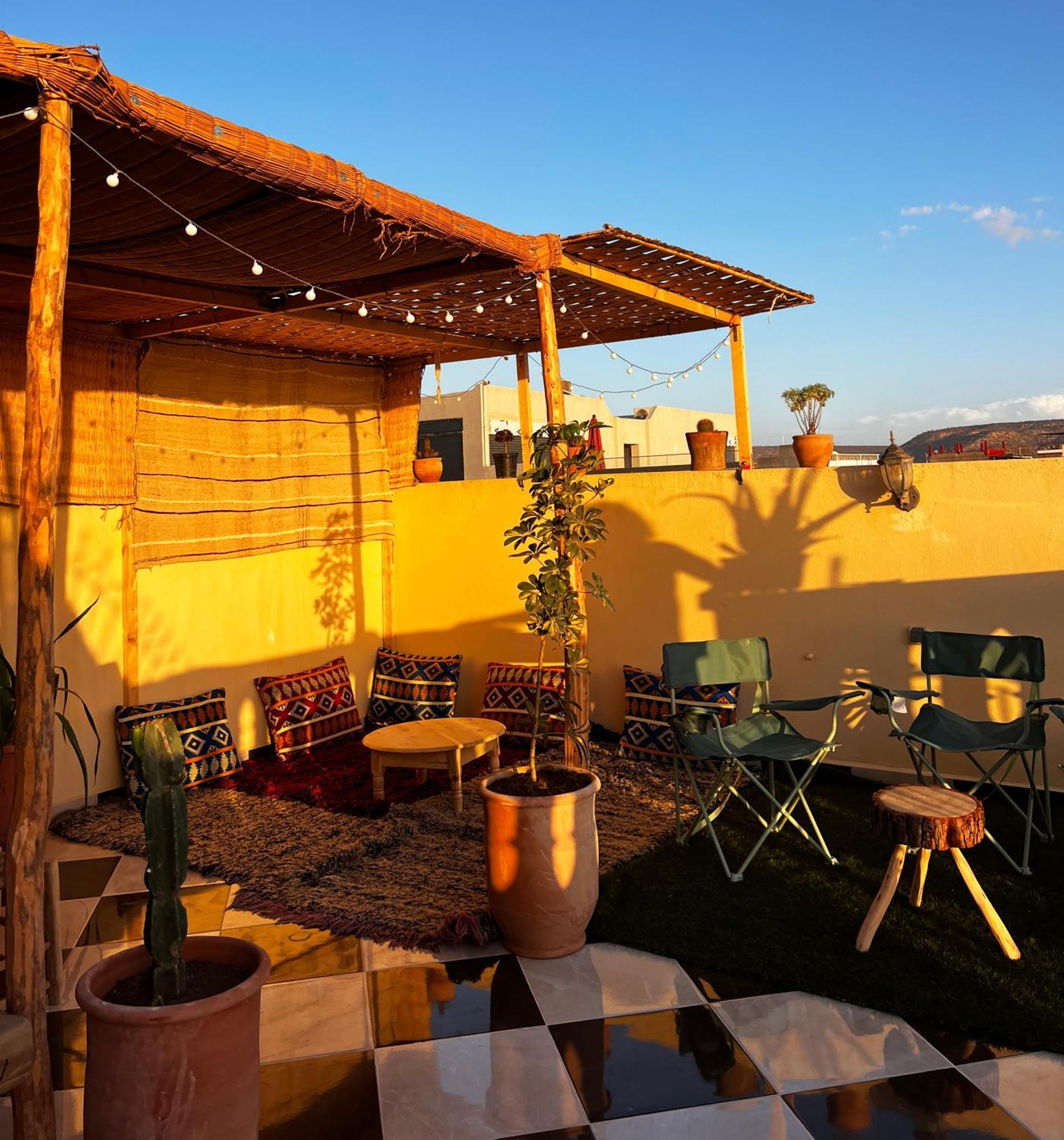 Mamo Surf Morocco Hostel Tamraght Exterior photo